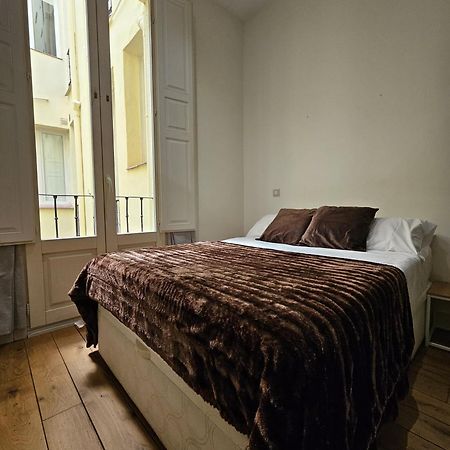 Hostal Arenal Мадрид Екстериор снимка